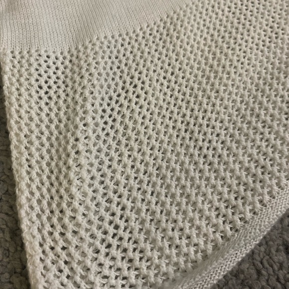 Old Navy- Size Large-Ivory knitted sweater blouse - Picture 4 of 4
